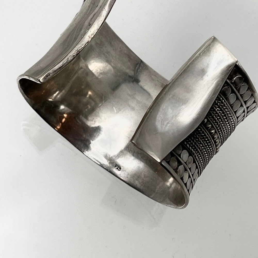 Sterling Silver .925 Cuff Bracelet - Picture 3 of 8
